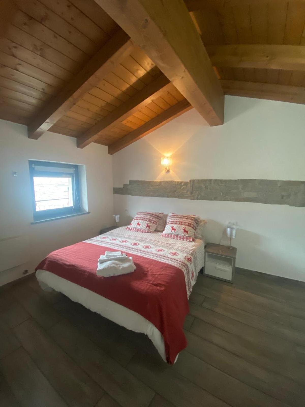 Apartments Il Delfino 奥斯塔 外观 照片