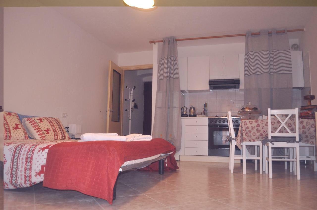 Apartments Il Delfino 奥斯塔 外观 照片